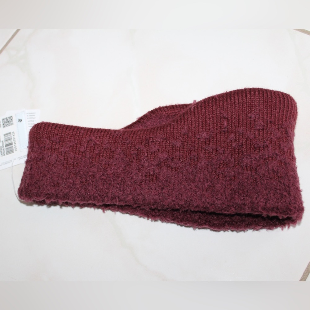 New Lululemon Ombre Knit Textured Ear Warmer ONE SIZE Red Merlot